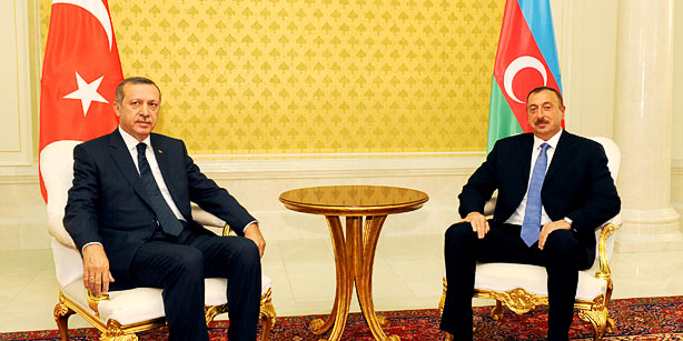 Aliyev'den Cumhurbaşkanı Erdoğan'a jest ziyaret