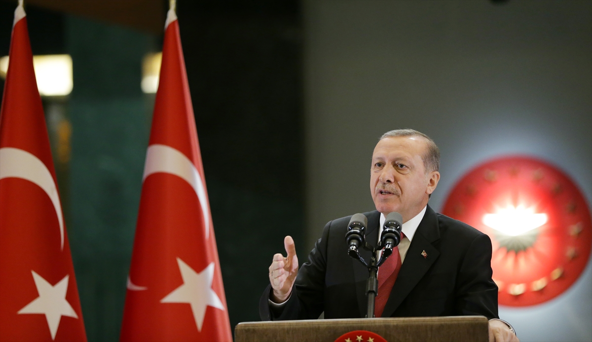 Cumhurbaşkanı Erdoğan'dan Cameron'a 3 bin sene yanıtı