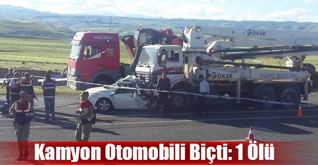 Elazığ’da Beton Pompası Kamyonu, Otomobili Biçti: 1 Ölü