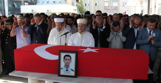 Şehit özel harekatçı son yolculuğuna uğurlandı