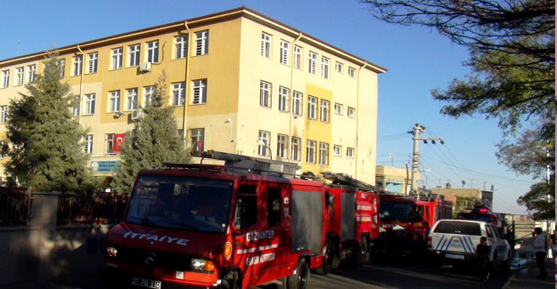 Gaziantep’te Okula Molotoflu Saldırı