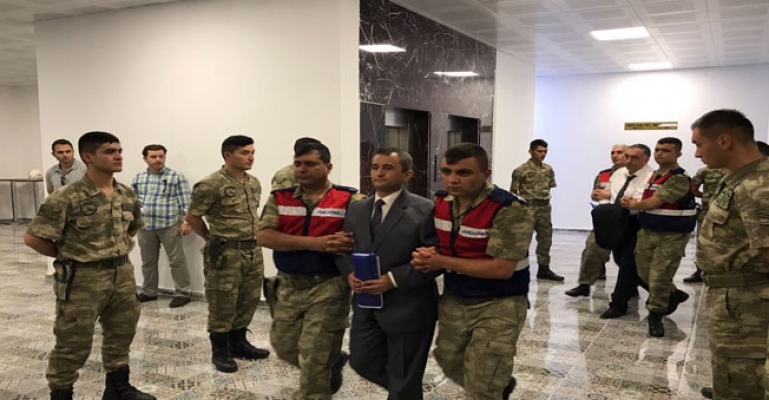Sözde Sıkıyönetim Komutanından Filmli Savunma
