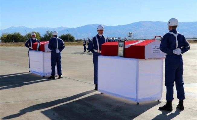 2 Askerimiz Donarak Şehit Oldu