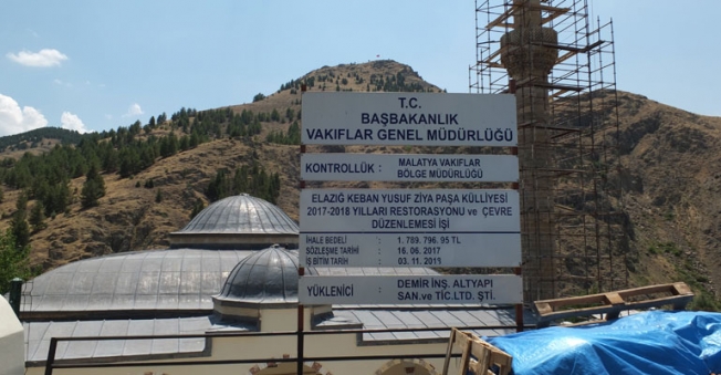 Tarihi Yusuf Ziya Paşa Camisi ve Külliyesinde Restorasyon Sürüyor