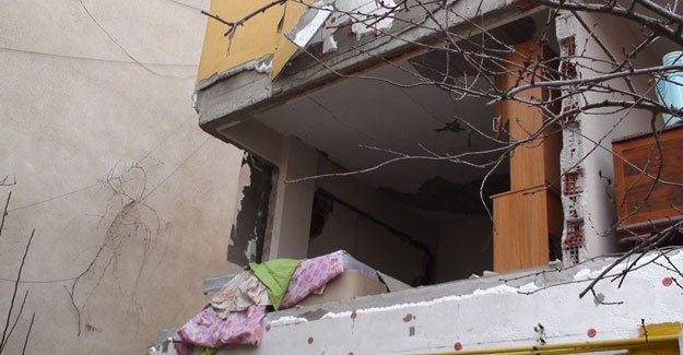 Elazığ’da Patlama: 3 Yaralı haberi