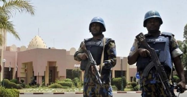 Oteli Basıp 170 Kişiyi Rehin Aldılar!