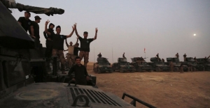 DAEŞ'e Üç Koldan Saldırıyorlar!